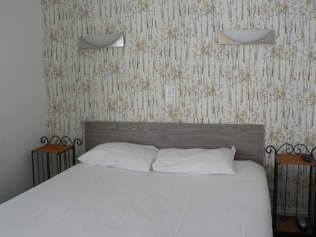 Hôtel Les Alizés Biarritz Quarto foto